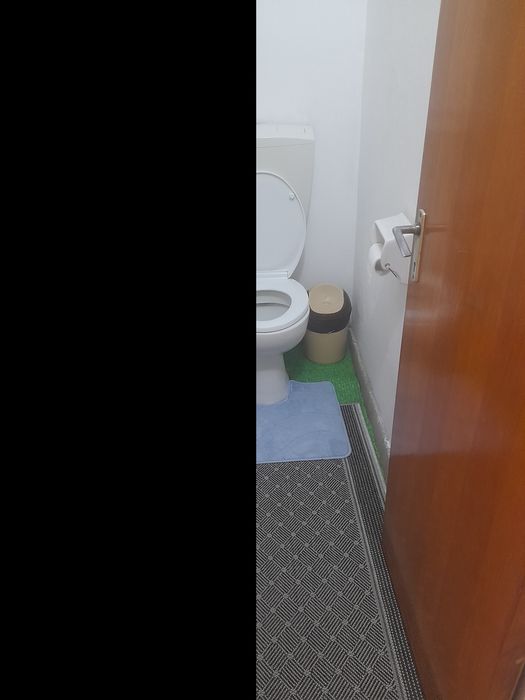 Închiriez apartament cu 4 Camere