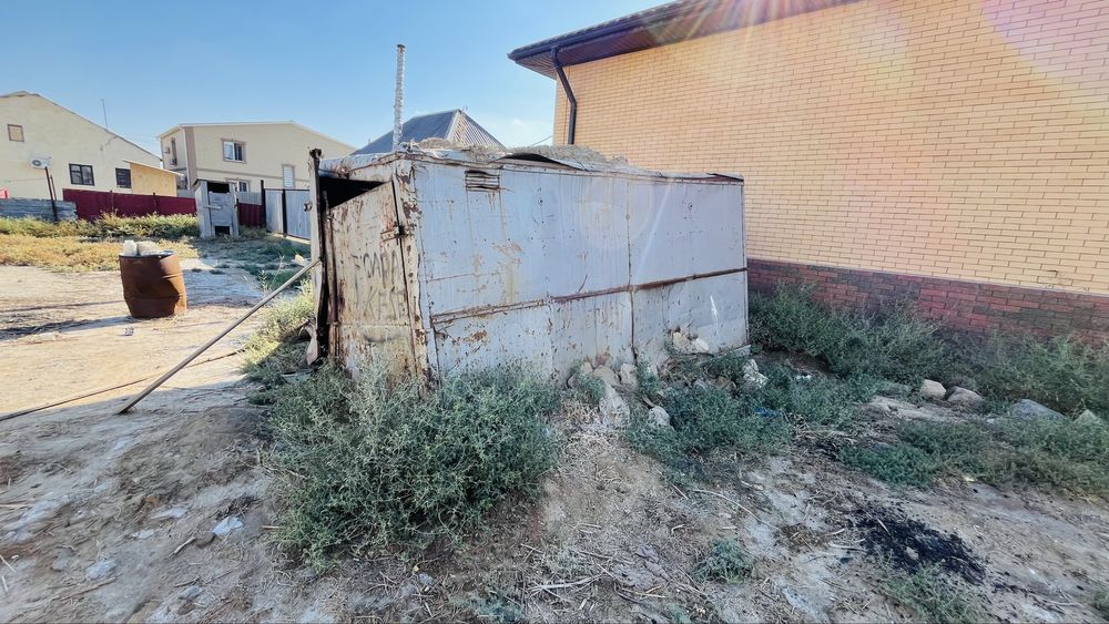 Метал гараж бутка