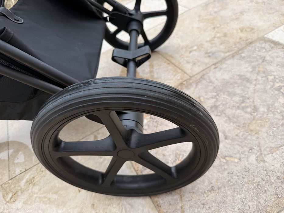 Sasiu Cybex Priam 4 si structura scaun sport Priam