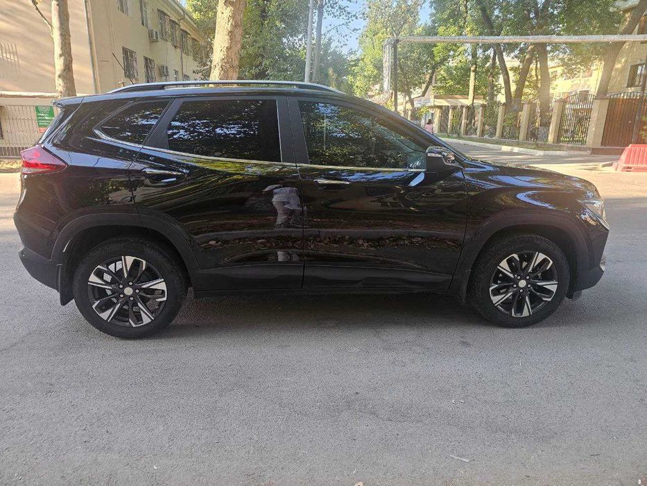 Продаем chevrolet tracker 2 premier    2024