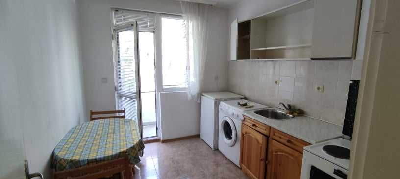 Дава се под наем Едностаен апартамент в Бургас, Братя Миладинови - 50 кв.м за 150 € - Снимка #1