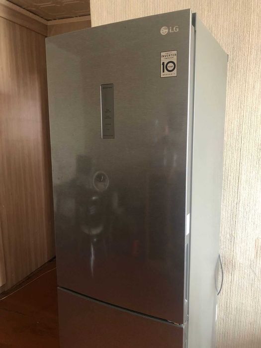 Холодильник двухкамерный LG GA-B459CLWL
