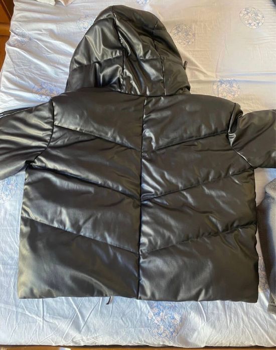 Кожено яке зара мерно