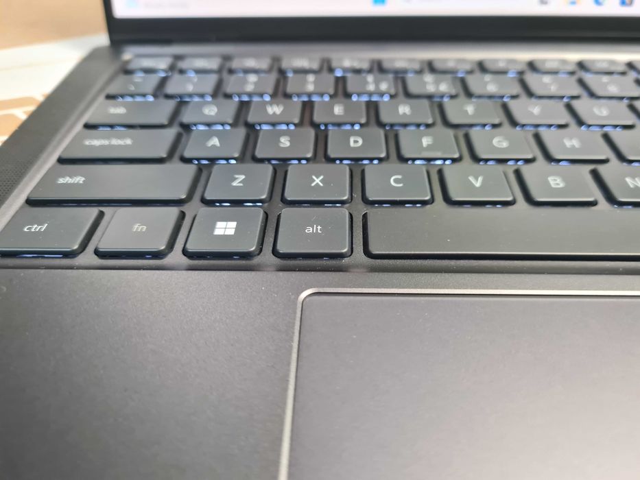 Dell Latitude 9430 i5-1245U / 32GB DDR5/ 512GB SSD - межд гаранция