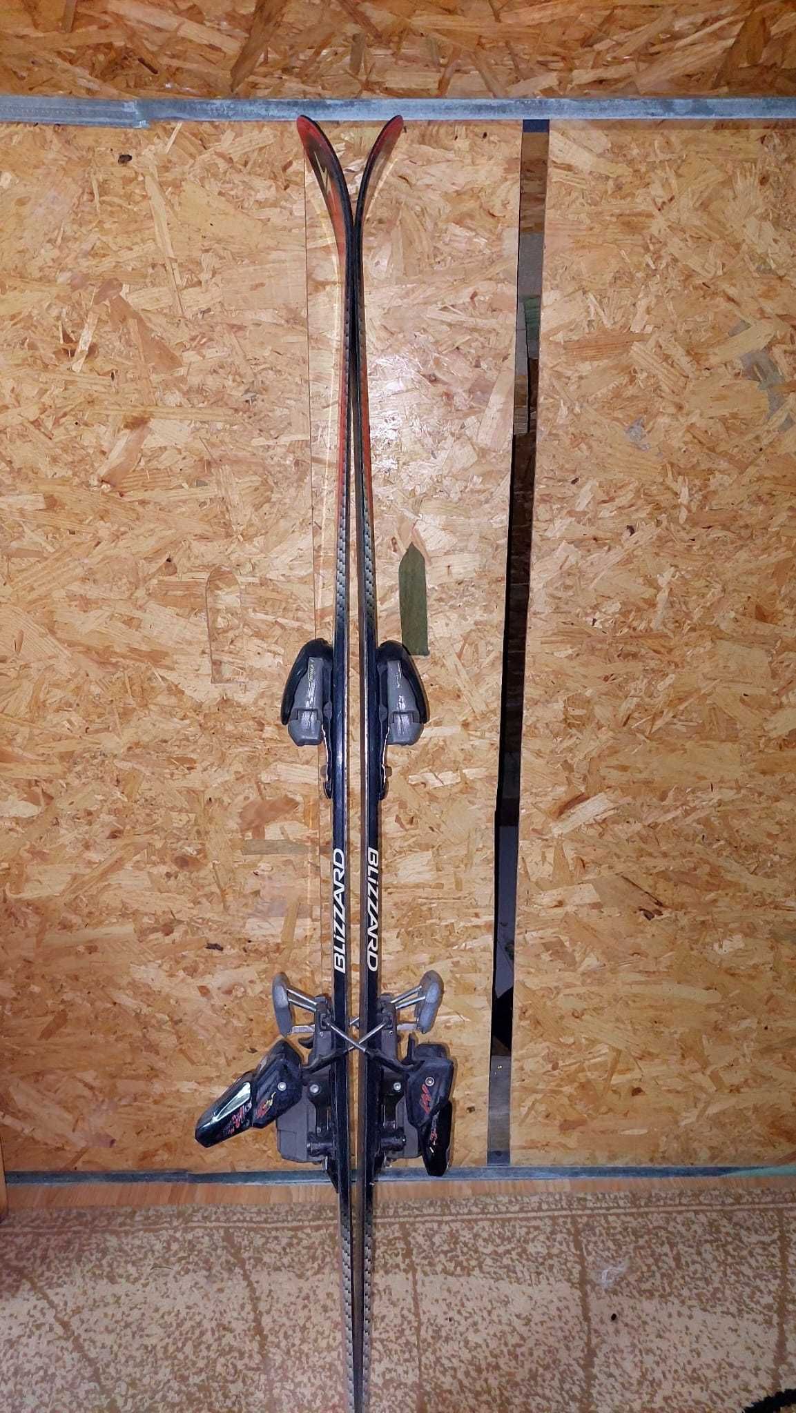 ski dimensiune 130 cm