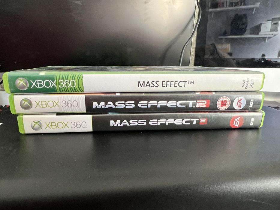 Seria Mass Effect xbox 360(jocuri xbox 360) lot
