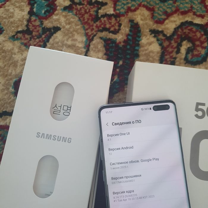 Samsung S 10 5 G 8/256 Gb Korea 12 версия