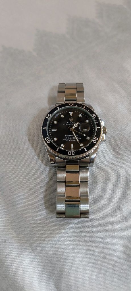 Кварцов часовник Rolex Submariner
