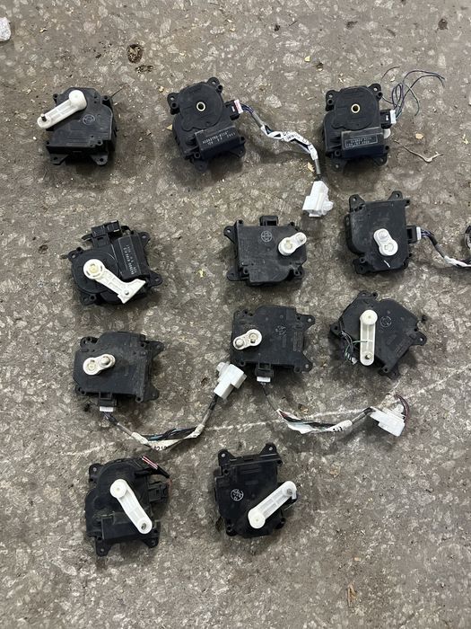 Сервопривод печки на камри 40 камри 30 лексус GS190