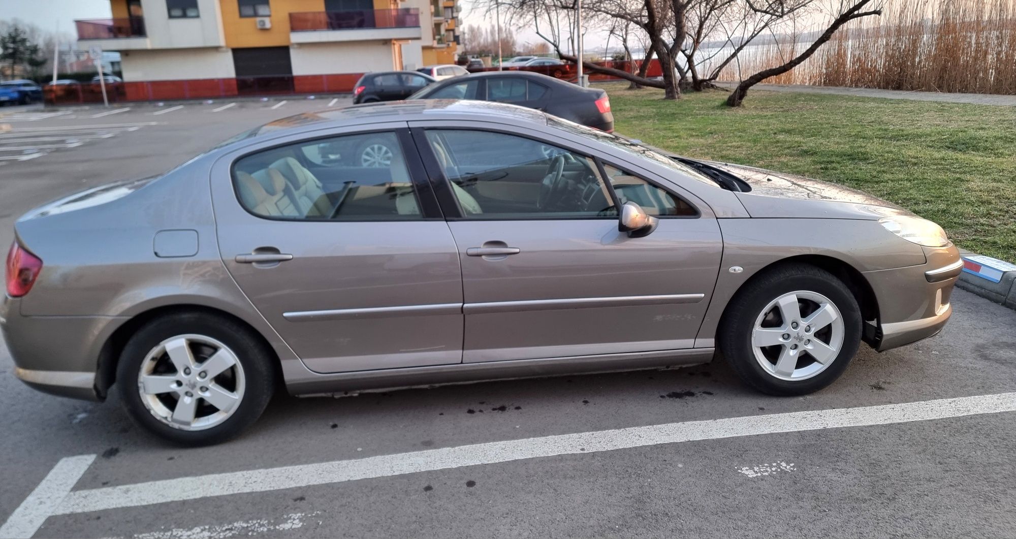 Vând Peugeot 407 1.6 HDi