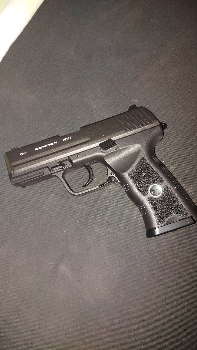 Въздушен пистолет hechler koch p30