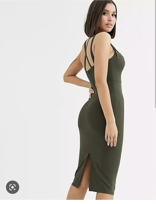 Asos уникална официална рокля