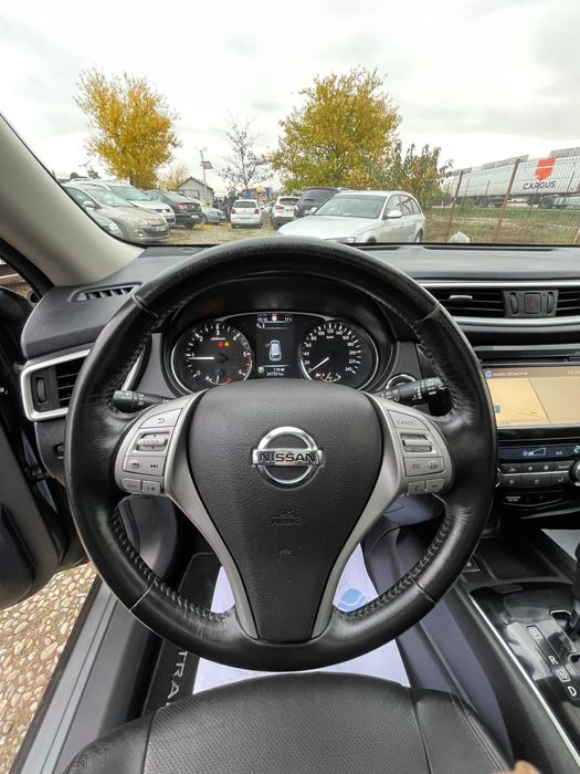 Nissan x-trail automat