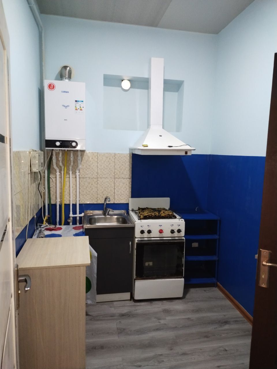 Ижарага квартира Корасу 6 бозор 3хонали оилага