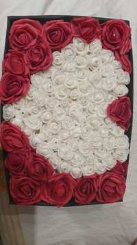 Кутия със сърце от рози свети валентин