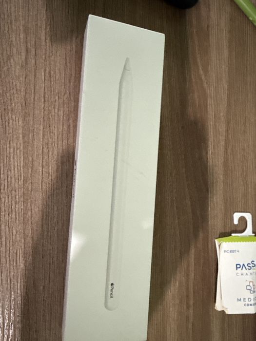 Продам эппл пенсил 2 поколения