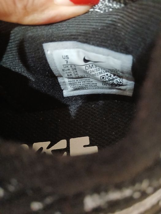 Дамски маратонки Nike