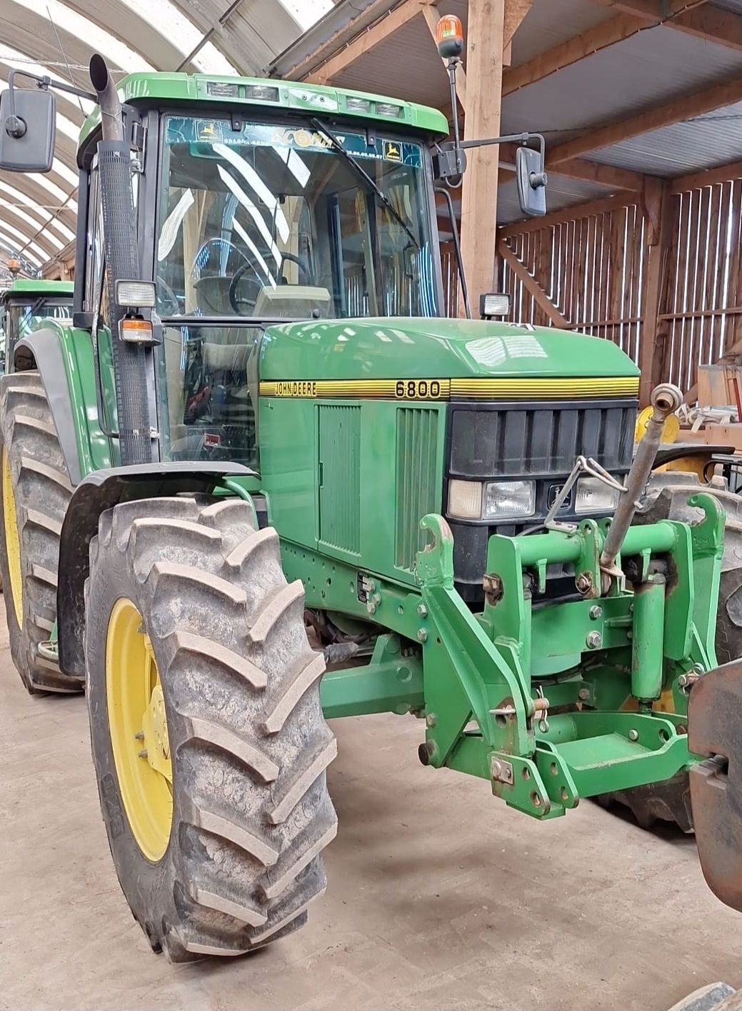 Tractor john deere 6800