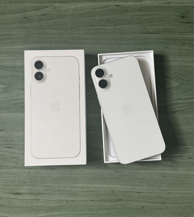 Iphone 16 plus 256gb, liber de retea, baterie 100%, Ca Nou