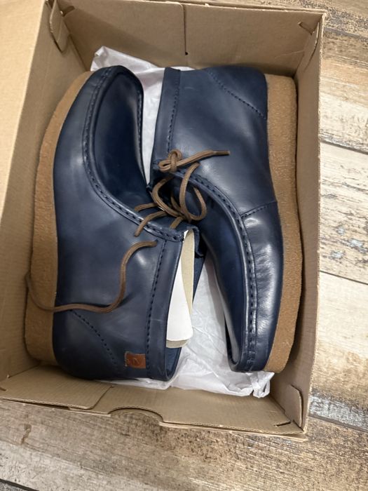 Vand ghete de piele clarks