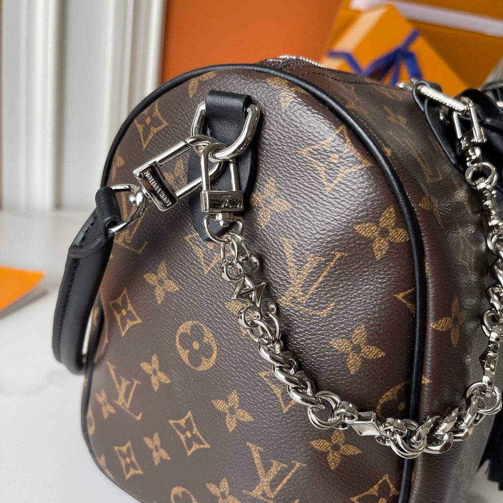 Geanta Louis Vuitton 30 cm stoc