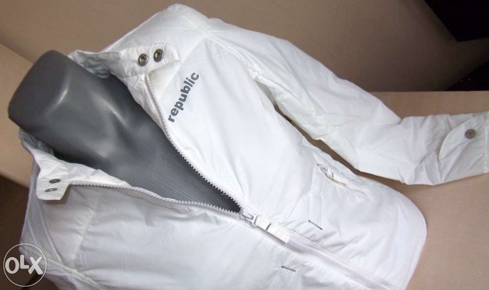 Geaca dama  REPUBLIC UK marimea M 10UK NOUA