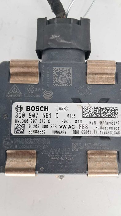 senzor radar distronic VW Passat B8 an 2017 cod 3Q0907561D