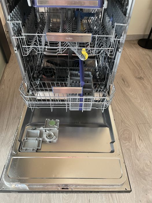 Vand masina de spalat vase Beko incorporabil