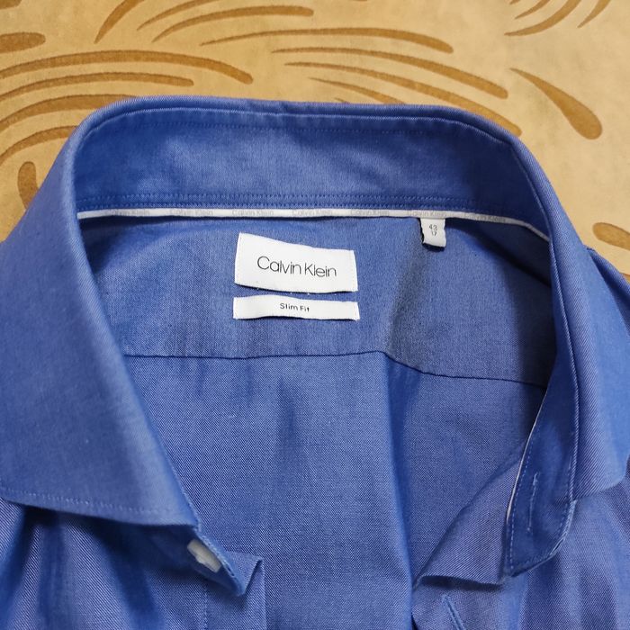 Cămașă noua calvin klein 43 sau 17"