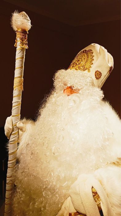 Дед мороз и снегурока на ваш праздник  Карпоратив, поздравление в офис