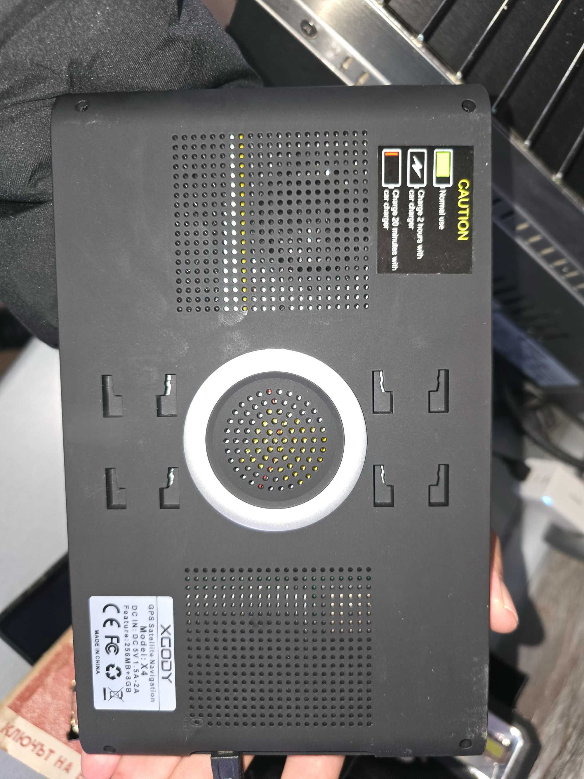 GPS навигация 9 инча, 8GB, 256MB,за камиони и автомобили
