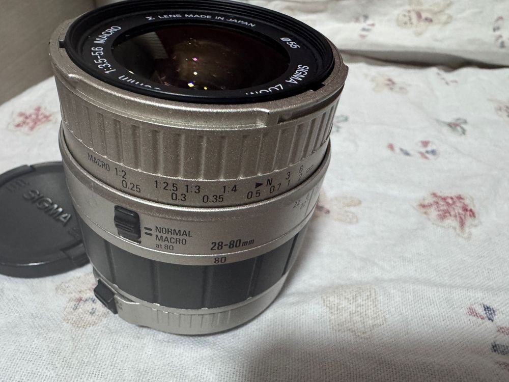 Sigma Zoom 28-80mm f/3.5-5.6 Macro