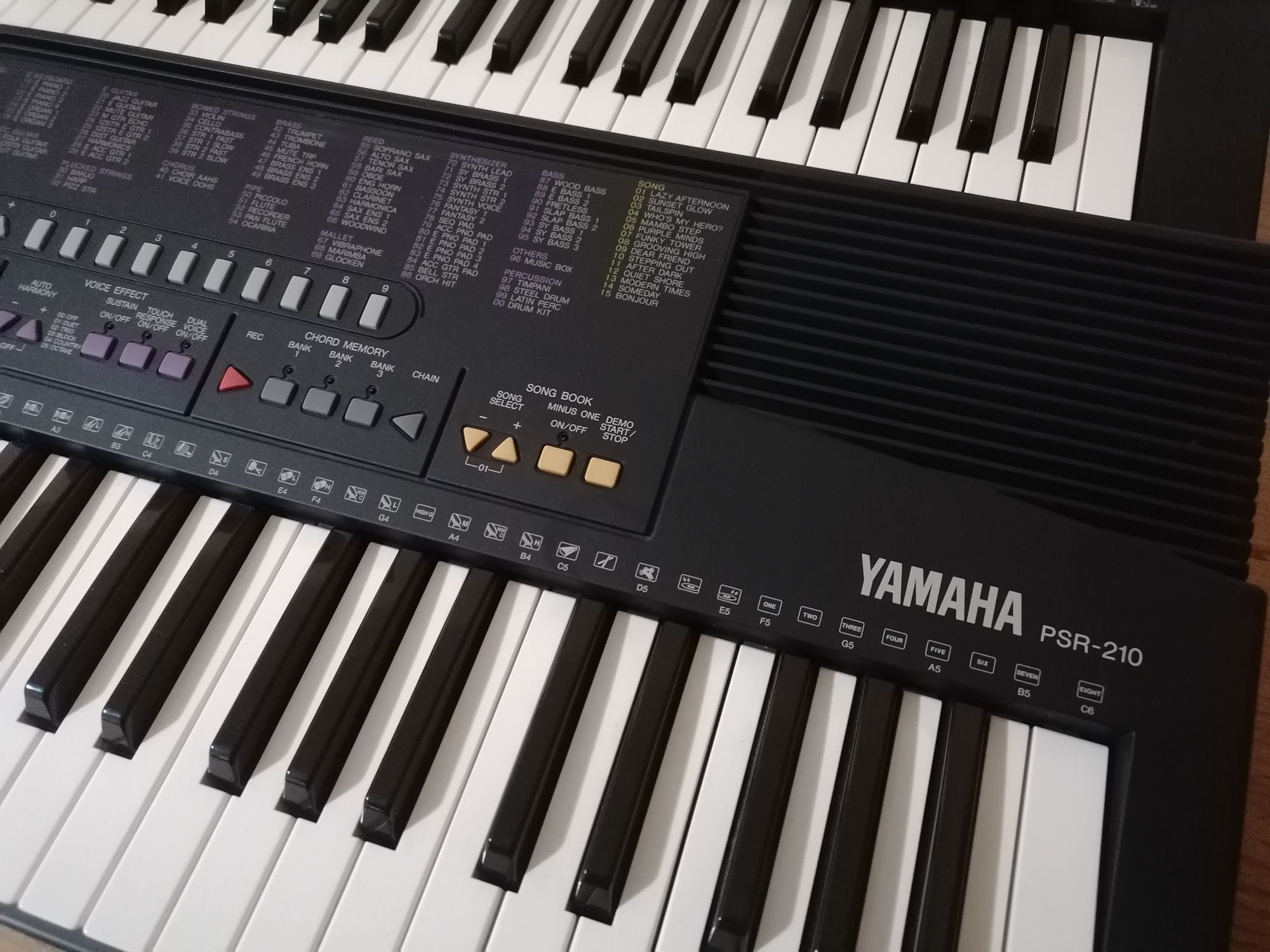 Yamaha PSR-2700 Yamaha PSR-410 Yamaha PSR-210 pian digital orga electr