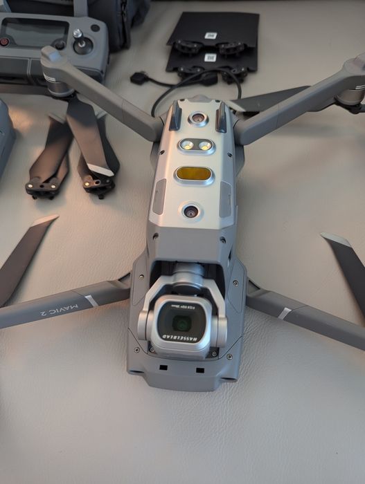 DJI Mavic 2 Fly More Combo