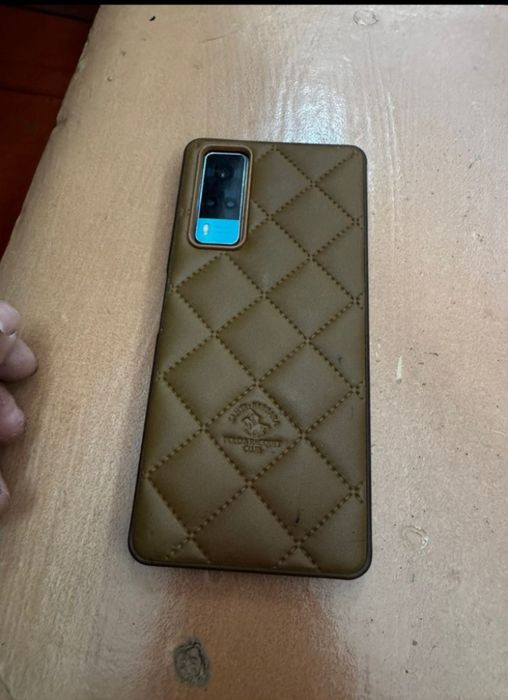Телефон VIVO Y53S 128гб