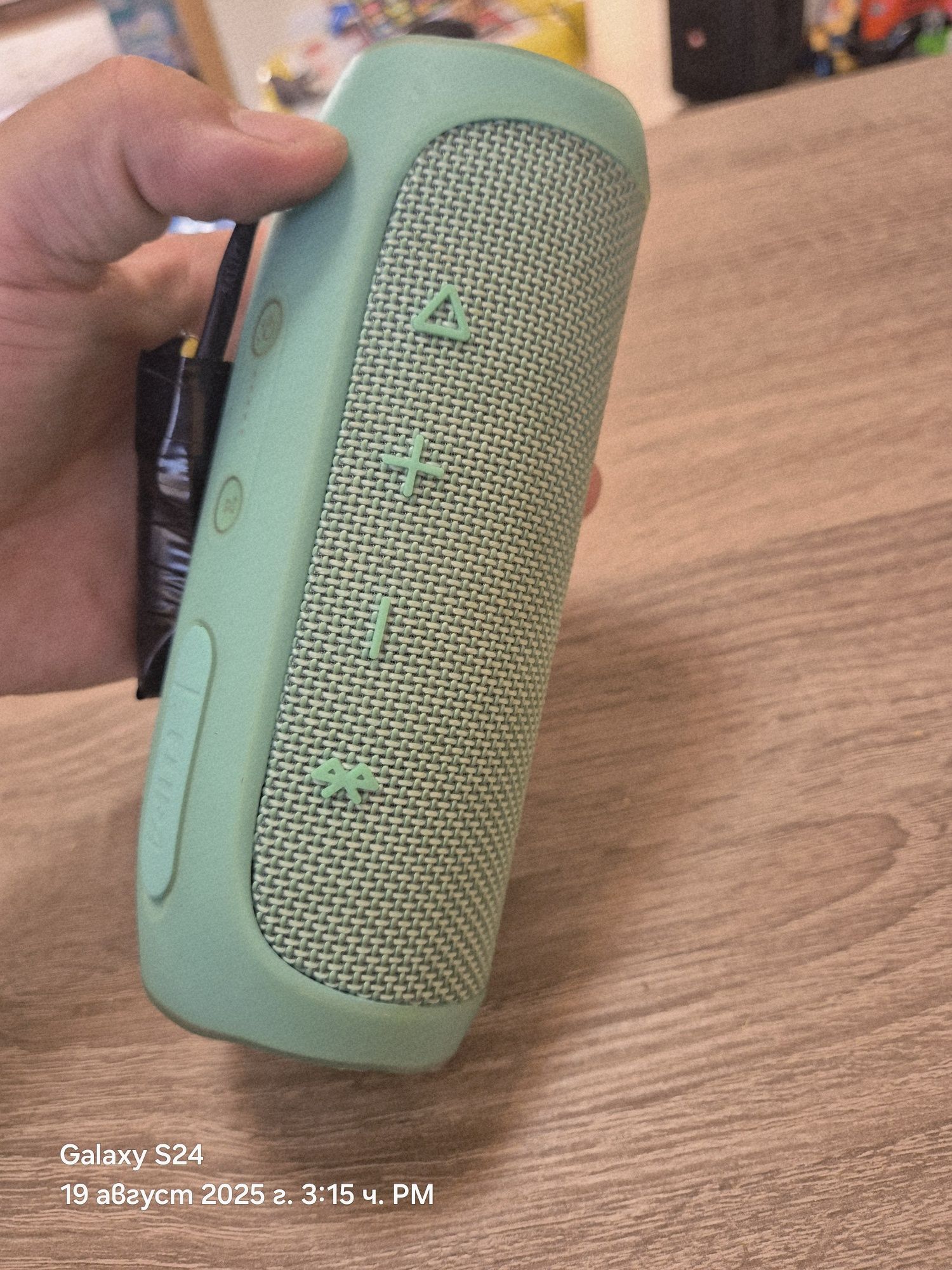 Оригинална  JBL Flip 4