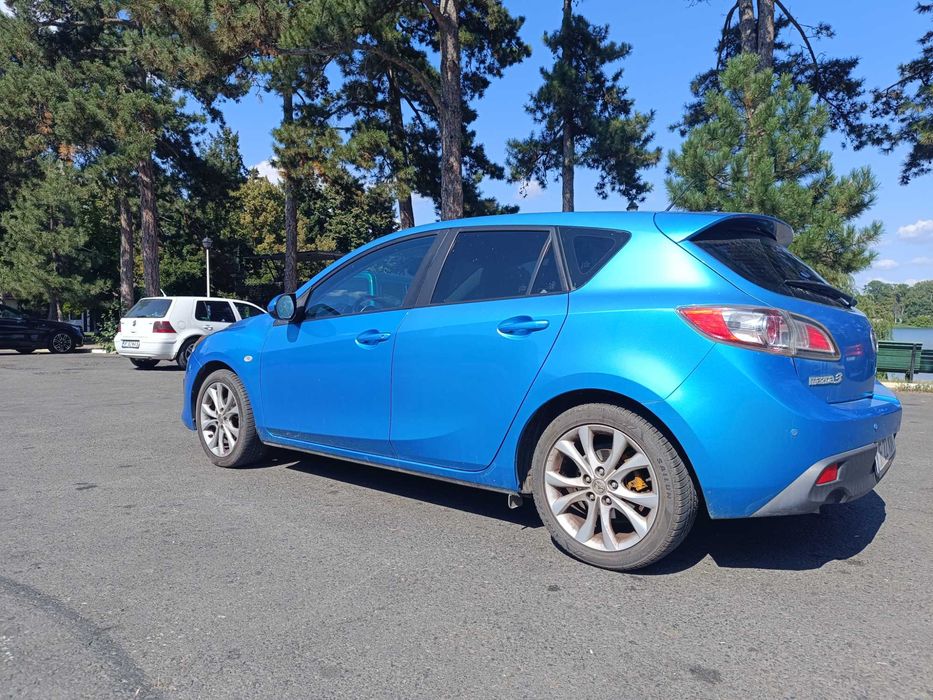 Vand MAZDA 3, 1.6 benzina , 105cp