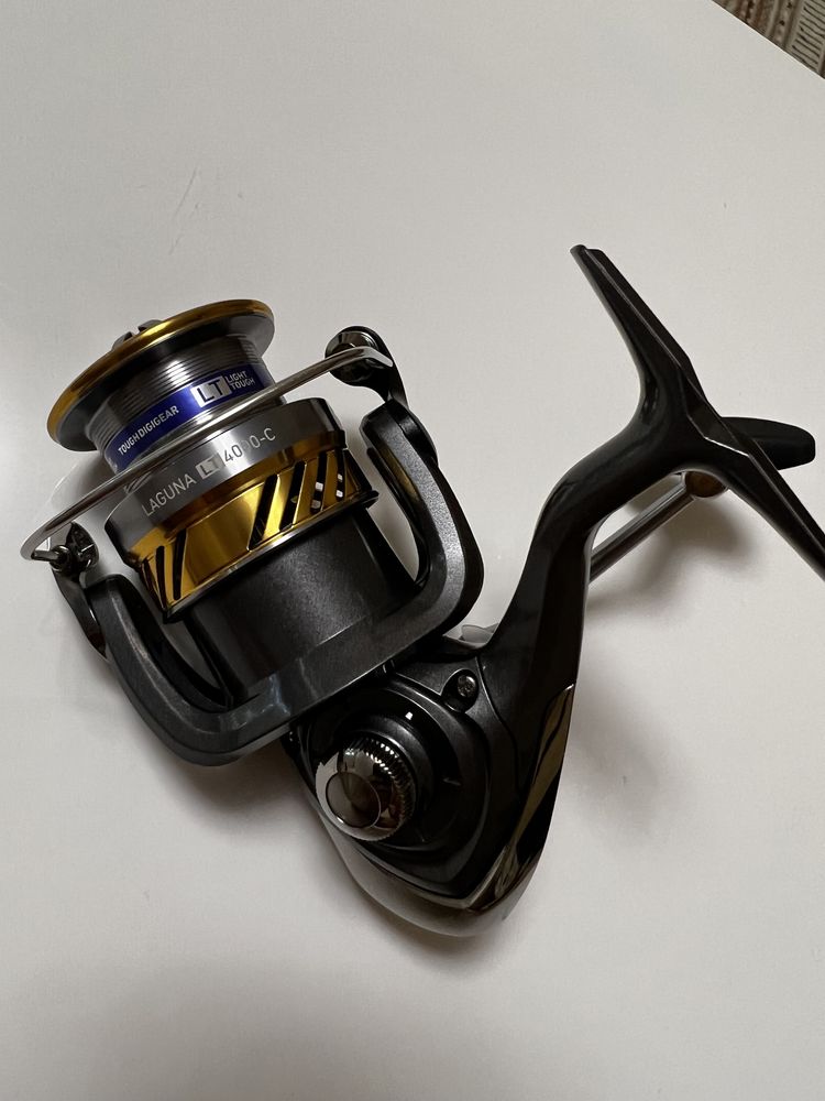 Mulineta spinning Daiwa Laguna LT 4000-C