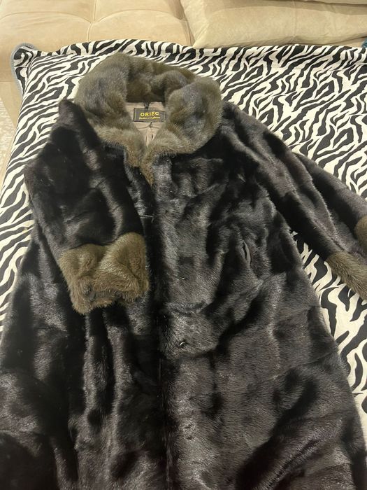 Продам норковую шубу