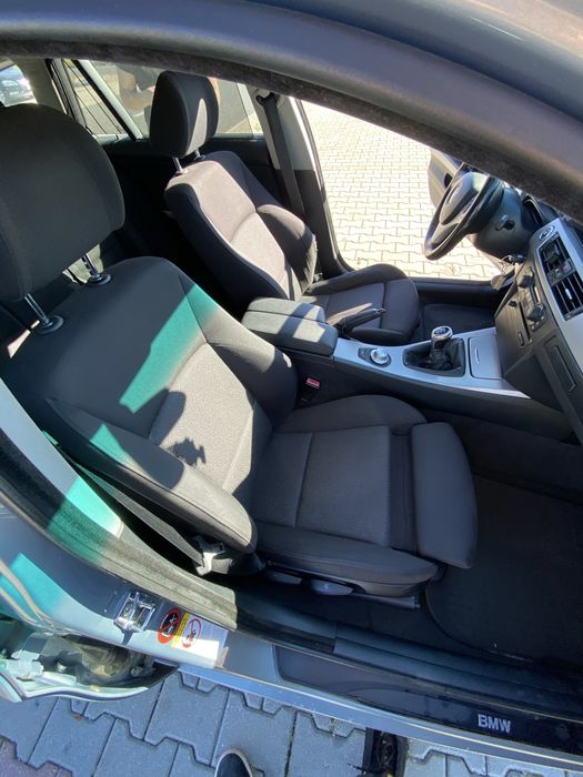 Vând BMW e91 318D M spec