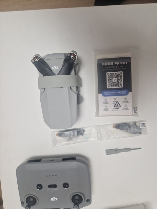 Dji mini 4 k stare f buna