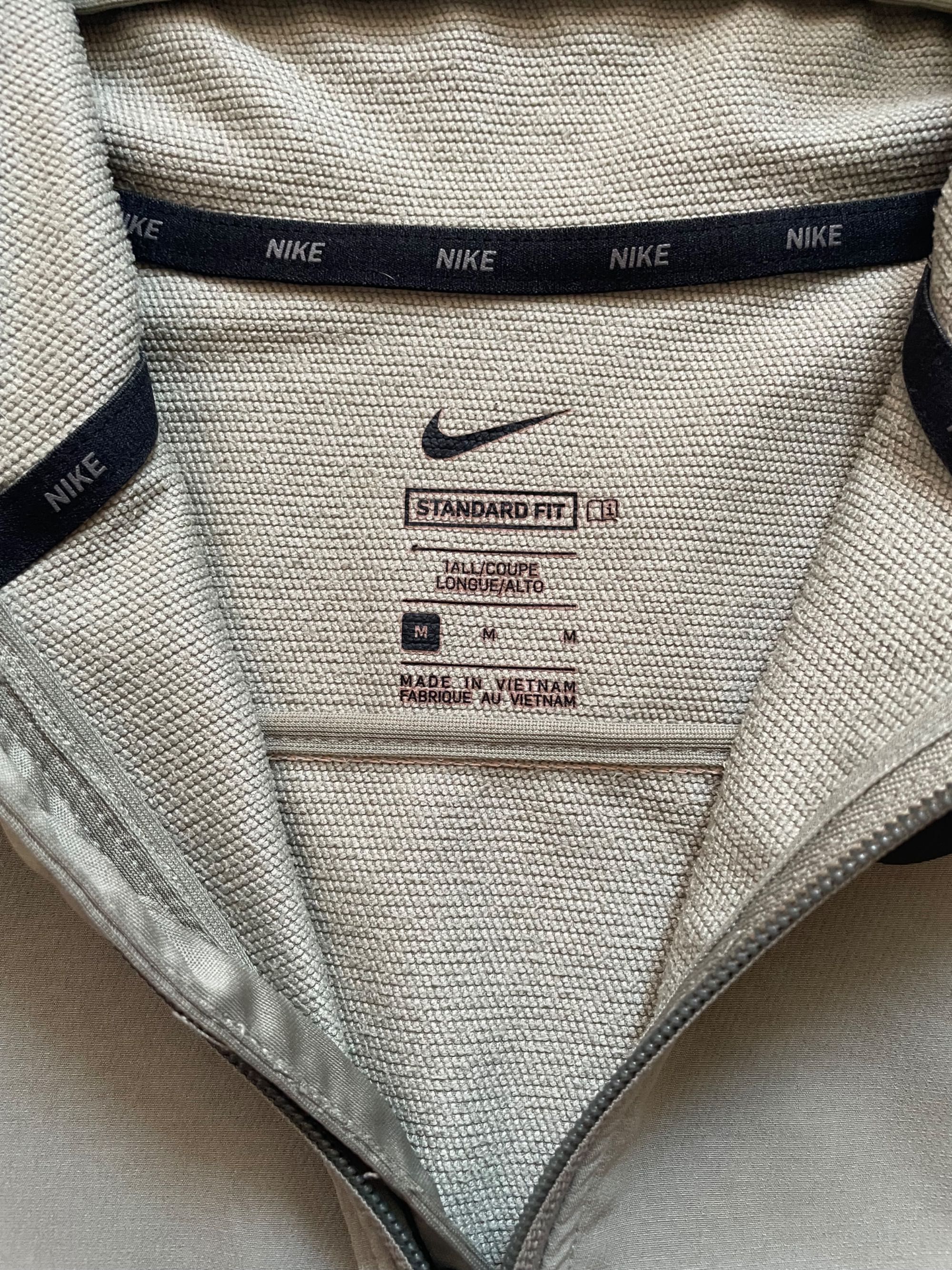 Nike  мъжко яке анорак шорти