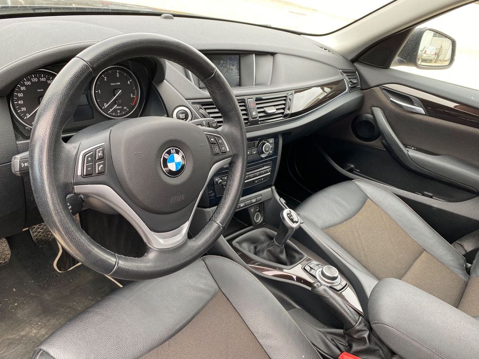 BMW X1 BMW X1 sDrive16d X-Line Facelift