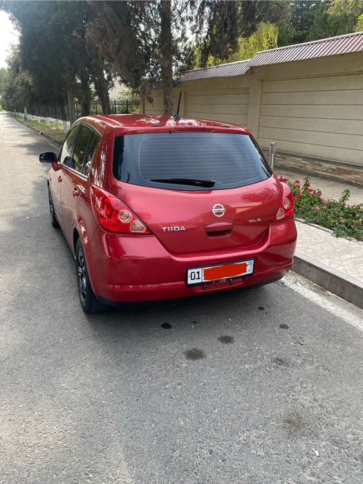 Продается Nissan tiida