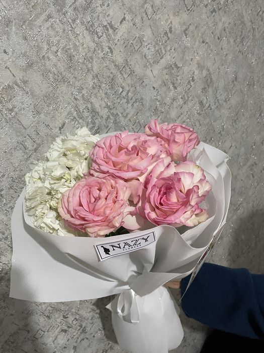 Букет только что получила свежий