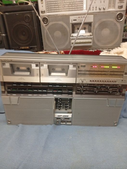 Radio caset dublu Sharp  gf 555