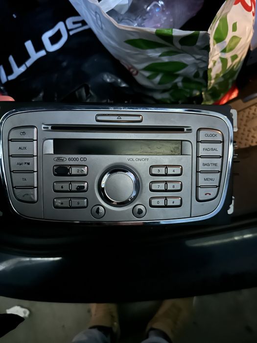 Casetofon ford sony 6000