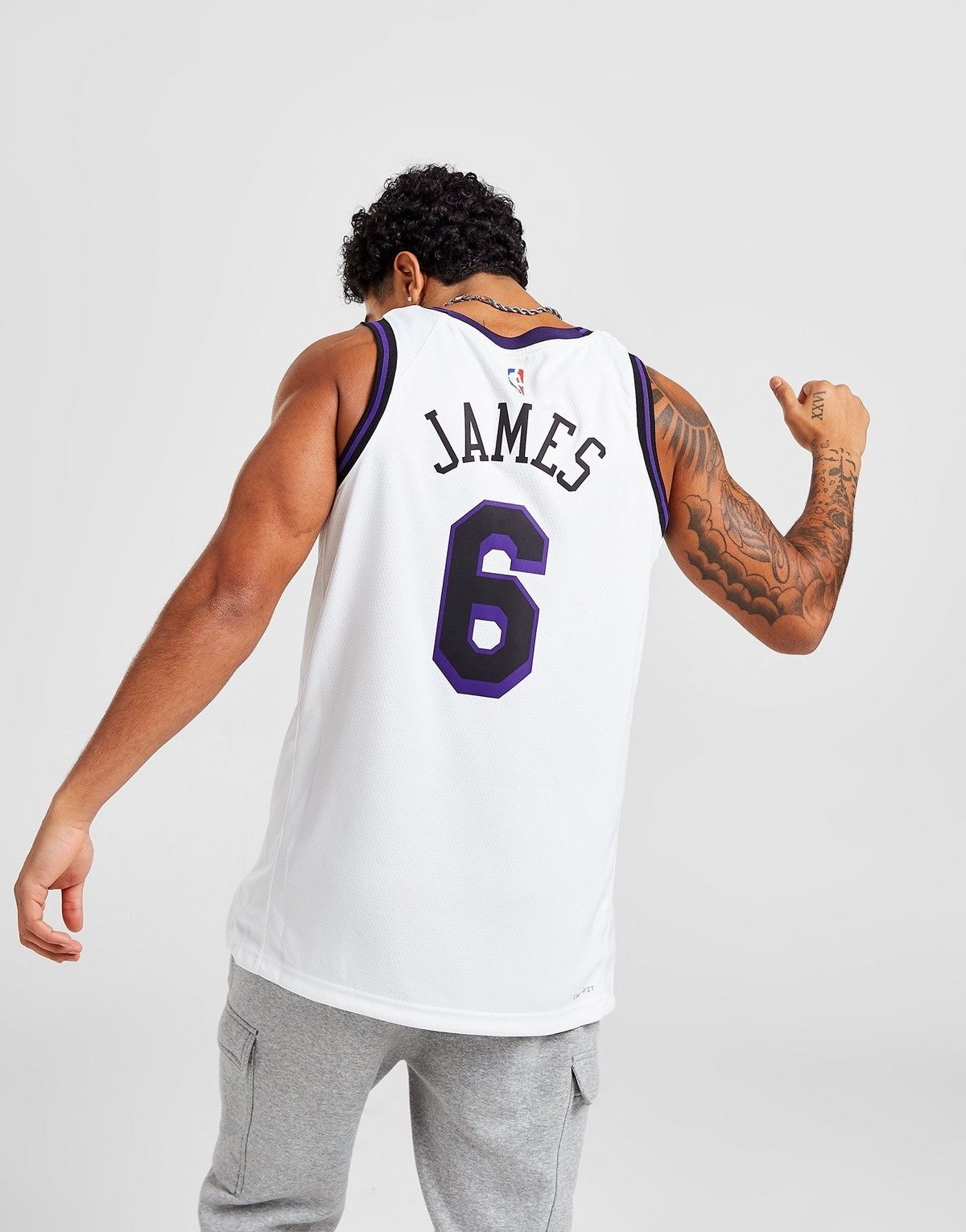 Lakers LeBron James