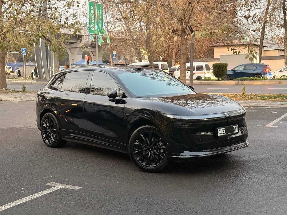 Zeekr 7X 605 запас хода топ тоза