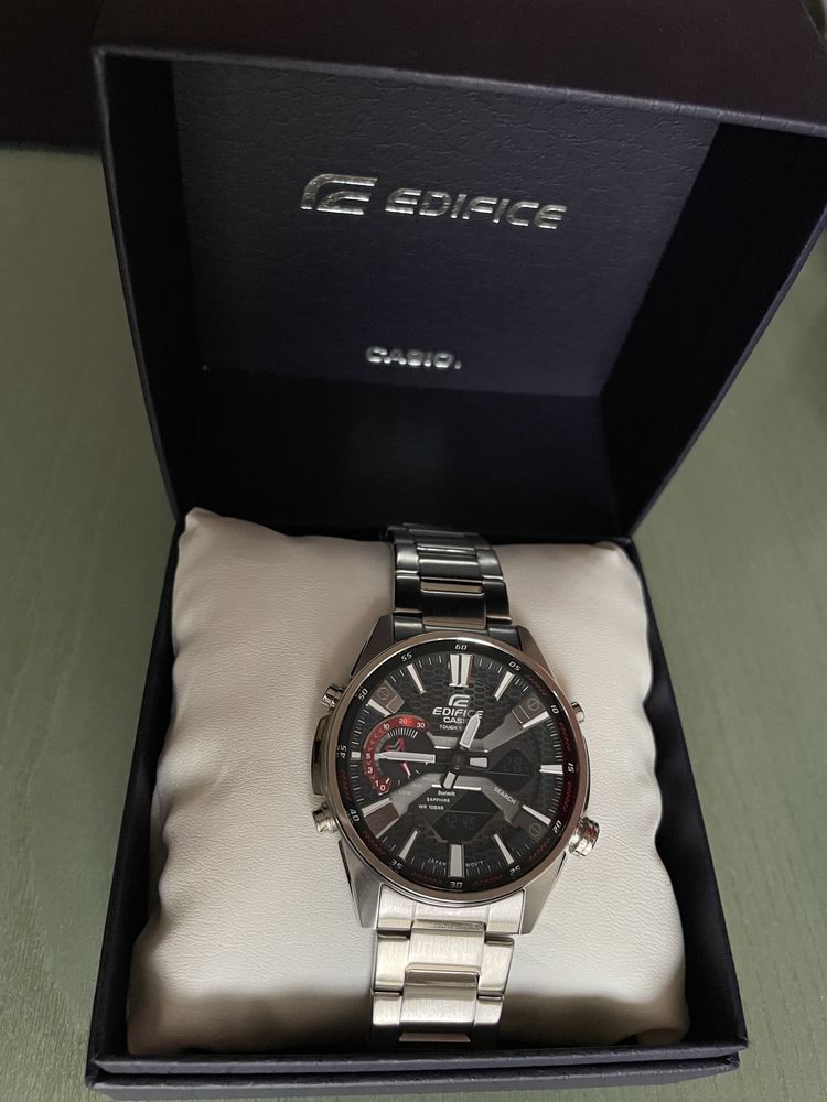 Часовник Casio Edifice